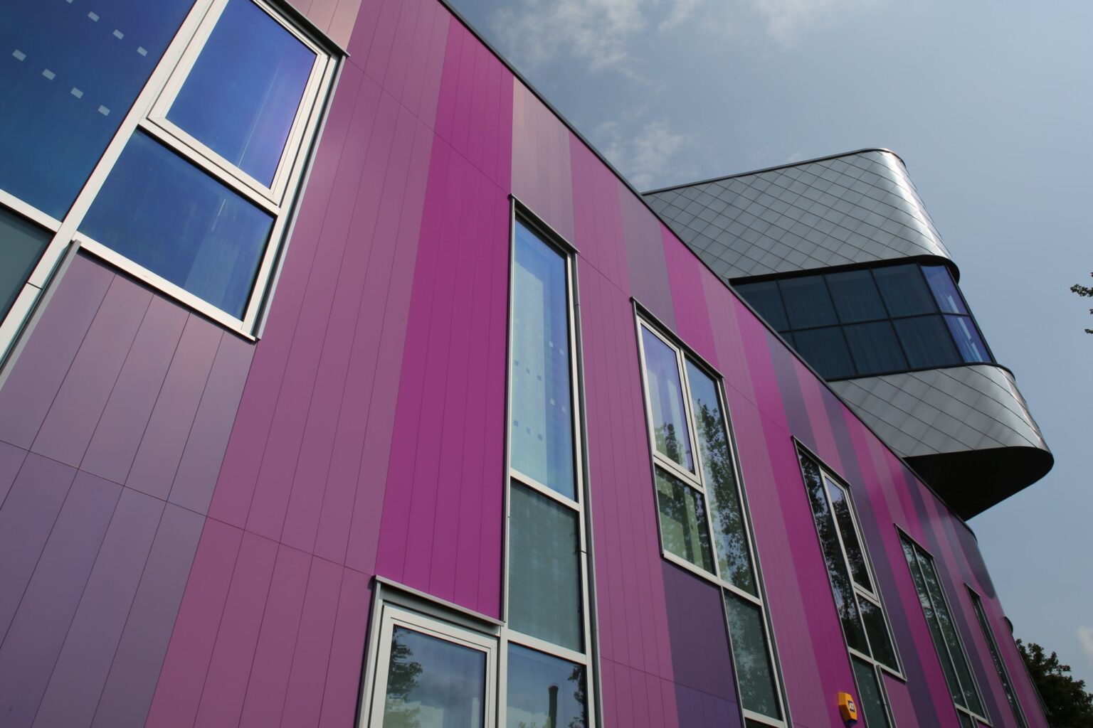 Top 5 Benefits of Specifying Rainscreen Cladding | Sotech