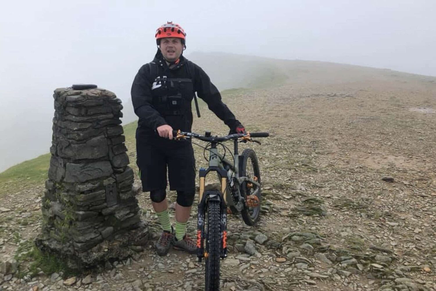David Swithenbank rides 300 miles for Cancer Research Sotech Optima