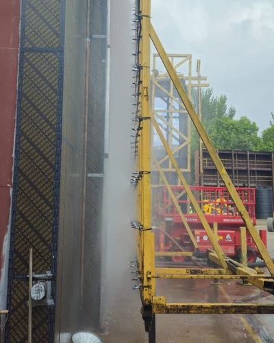 6. Water Penetration - Static Pressure. Water is sprayed on the facade while increasing air pressure is applied behind the system, identifying leaks not visible under normal rain exposure 6. Water Penetration - Static Pressure. Water is sprayed on the facade while increasing air pressure is applied behind the system, identifying leaks not visible under normal rain exposure
